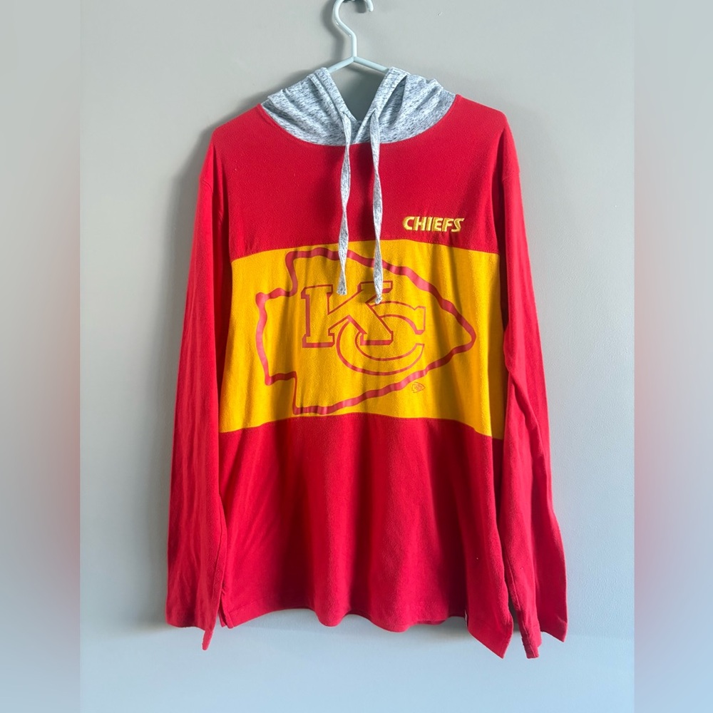 Fanatics Gray and Red Hoodie